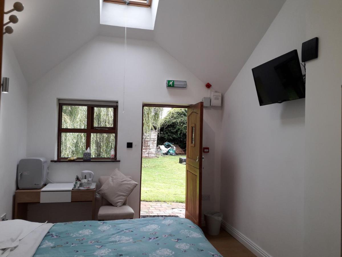 Brook Barn B&B Hale  Luaran gambar