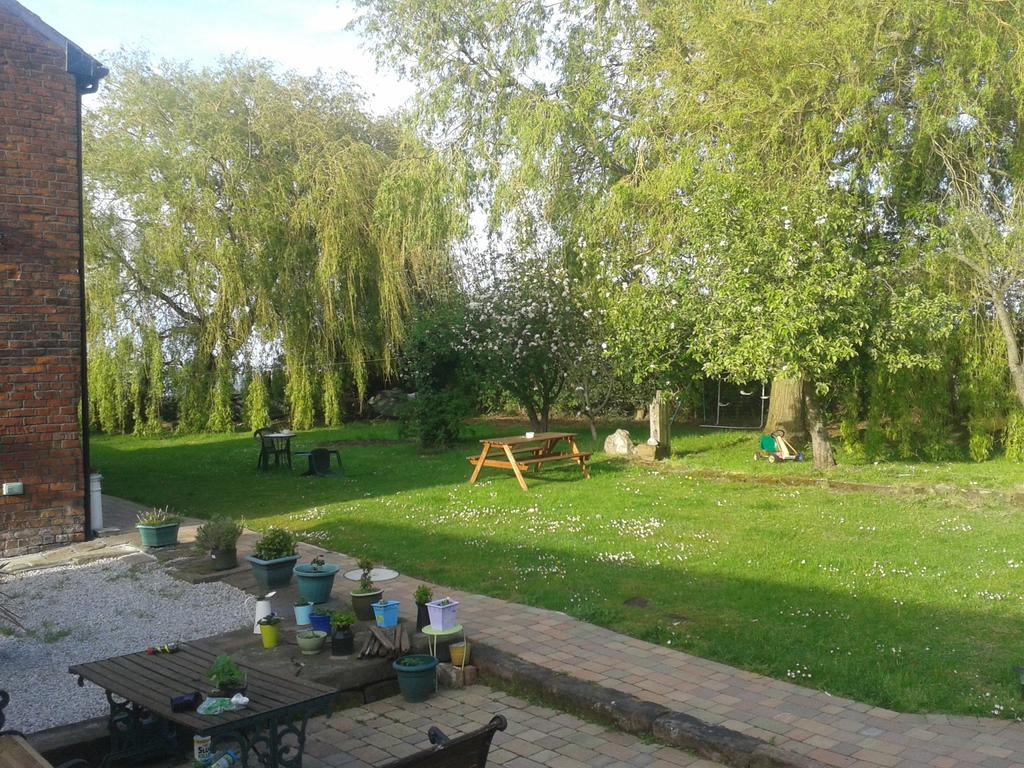 Brook Barn B&B Hale  Luaran gambar