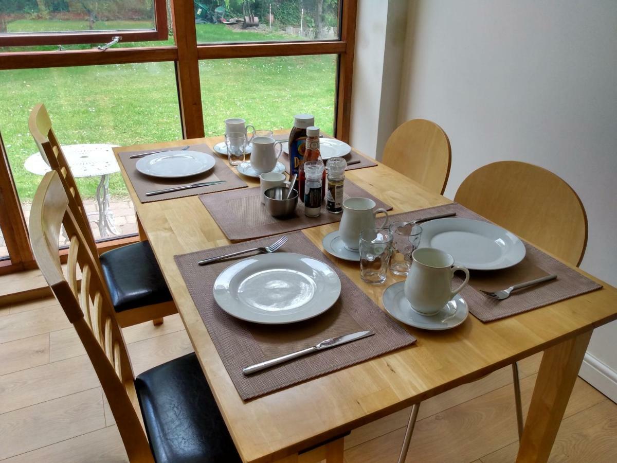 Brook Barn B&B Hale  Luaran gambar